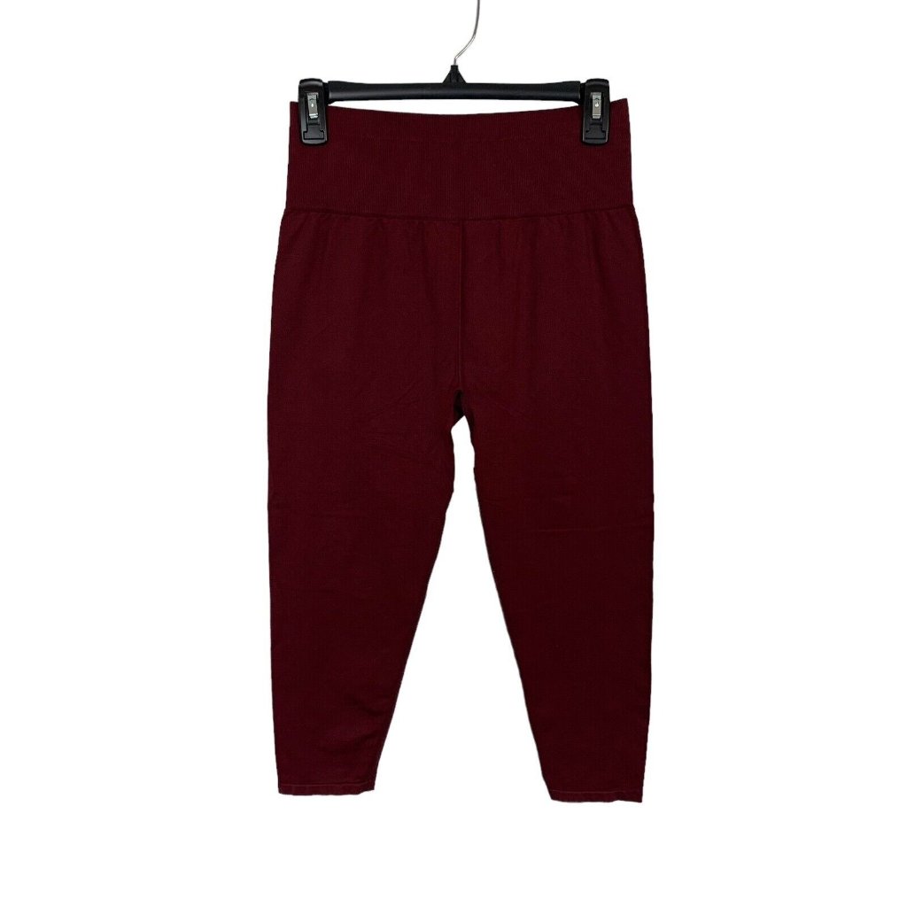 Fabletics Women’s Capris Leggings Large Maroon Seamless